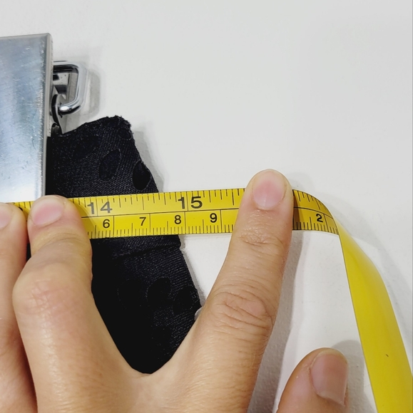 C'est Moi Black Cut Out Floral Lace Zipper Back Lined A-Line Mini Skirt Size L - Picture 9 of 10